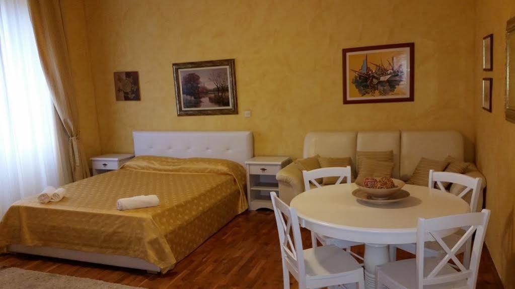 Apartments Villa Rossella 1 Rovinj Extérieur photo